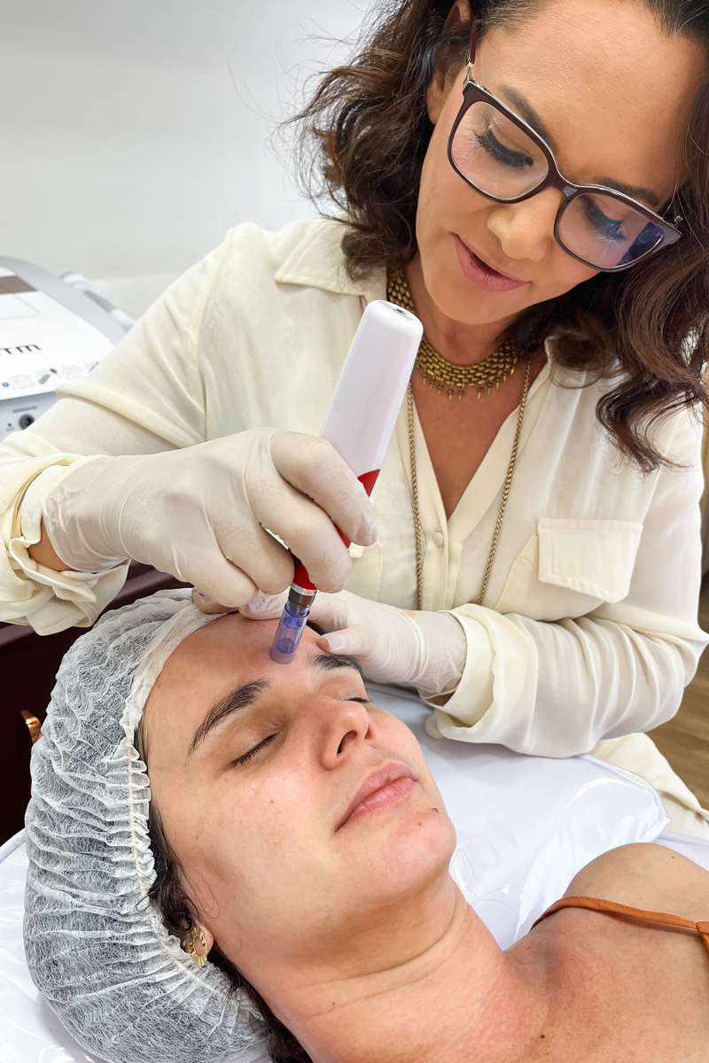Polyana Castro tem Melasma e começou o tratamento com Cláudia