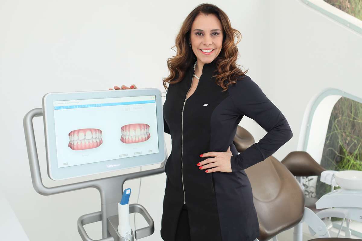 Dra.Thyane Portugal (CRO/RJ 21187-0) é odontopediatra e ortopedista funcional dos maxilares. Há quase 30 anos, vem transformando milhares de sorrisos.