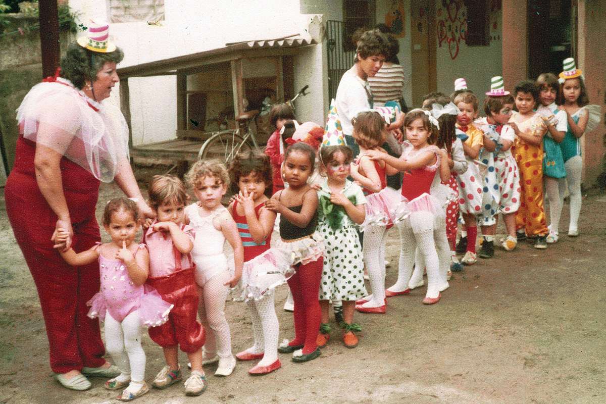 Genilda foi uma das pioneiras a empreender na área da educação em Macaé, há mais de 40 anos, quando abril sua primeira escola em casa. (Arquivo)