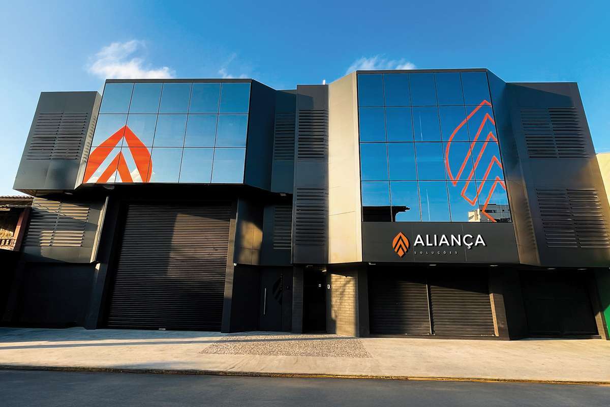 Aliança – 25 anos E milhas e milhas de soluções. Além de Macaé, está no Espírito Santo e na Flórida, nos Estados Unidos. (Foto Alle Tavares)