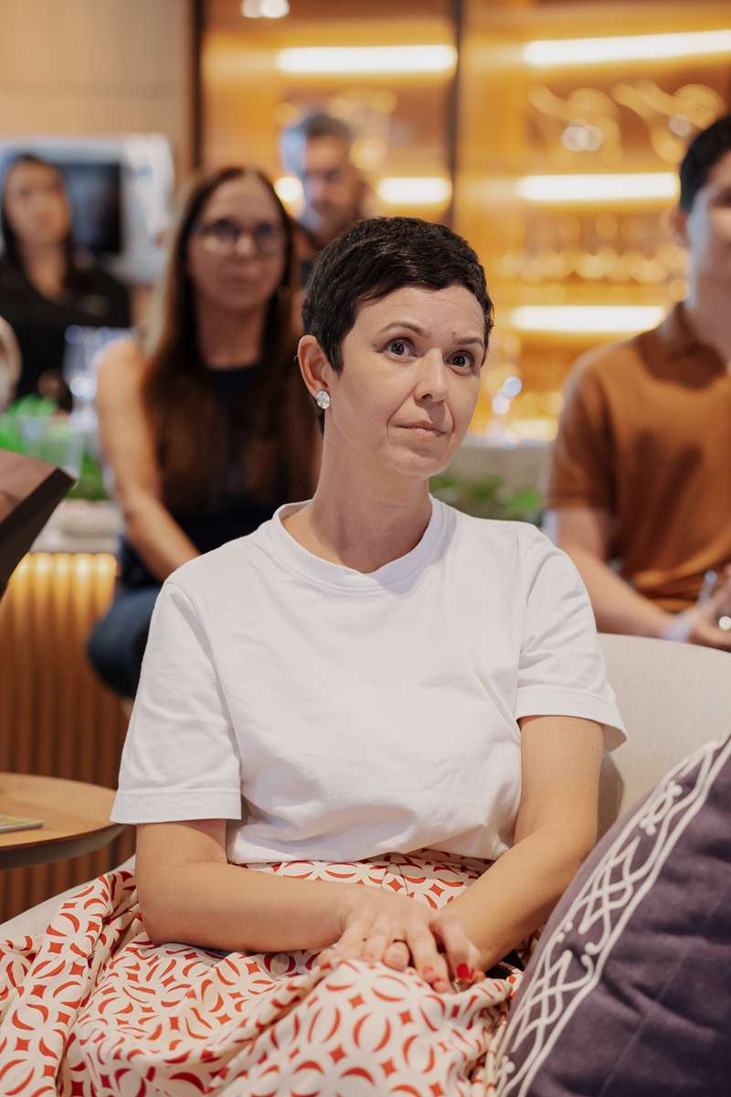 Lívia Melo é Arquiteta e Desing, apaixonada por transformar espaços utilizando a arquitetura afetiva para criar ambientes que despertam memórias, emoções e conexões verdadeiras. (Foto Gustavo Vitorino)