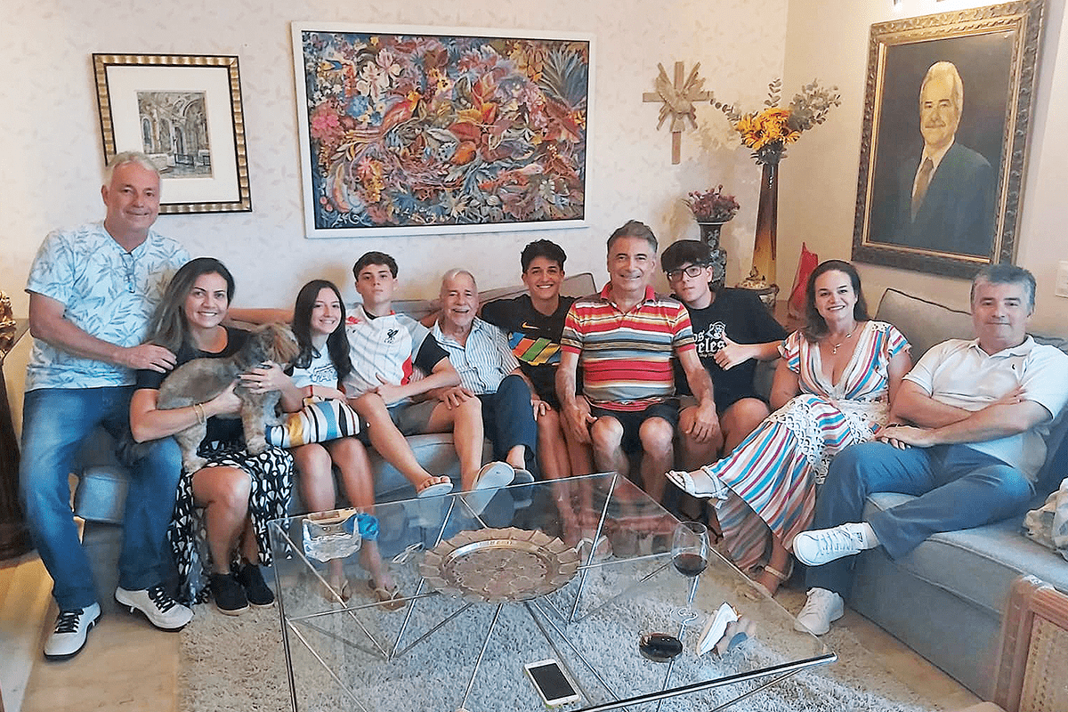 A família sempre foi uma das paixões de Sylvio Lopes. Neste ano, reuniu os filhos e netos para a comemoração do seu aniversário de 94 anos, com muito amor e gratidão envolvidos
