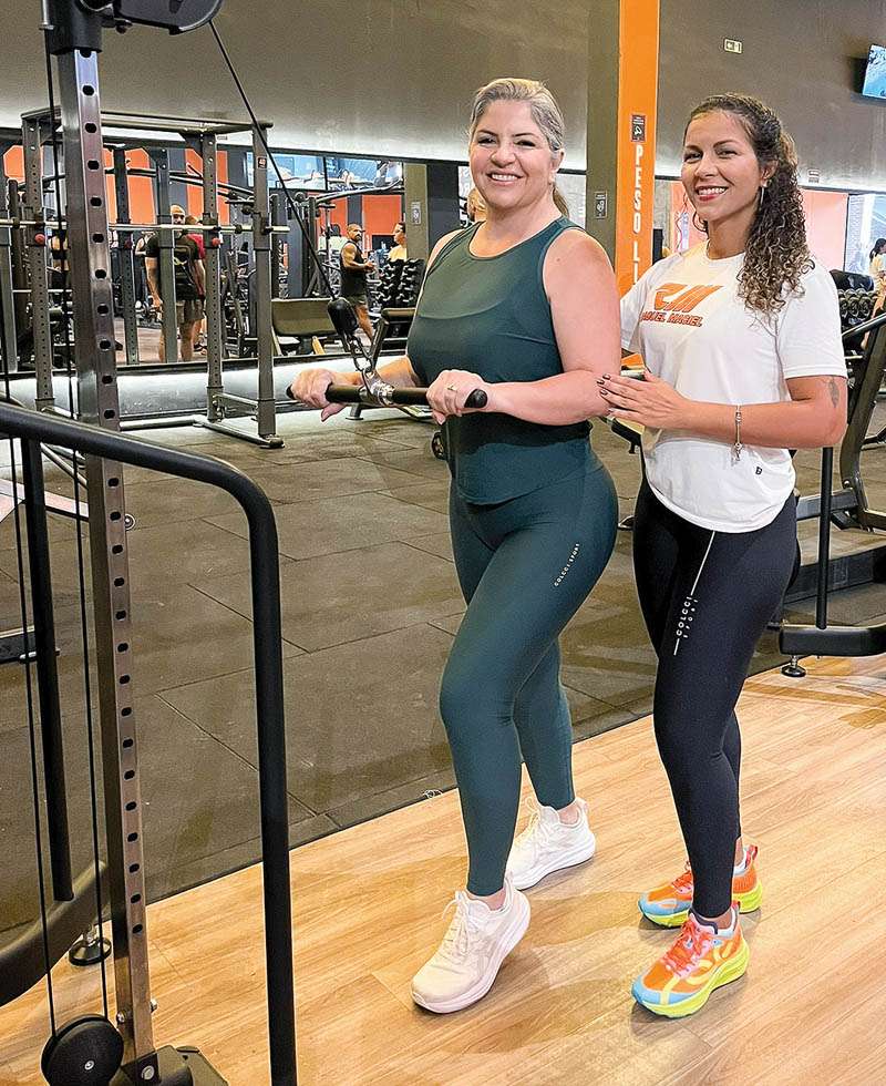 Deila Estrella começou a treinar com Raquel há seis meses e já está conseguindo alcançar seus objetivos, com perda de peso e melhora na qualidade de vida (Foto Alle Tavares)