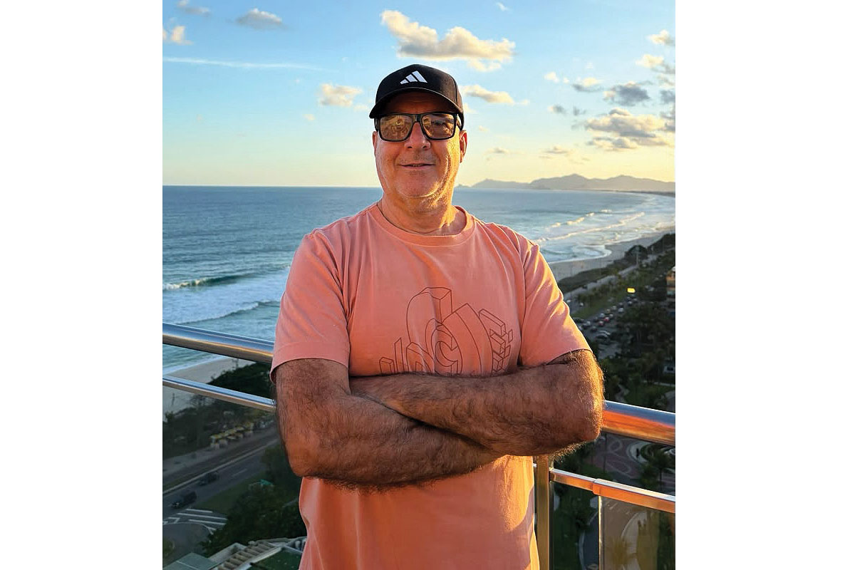 Marco Antônio Scaldini, de 65 anos, saiu de Barbacena (MG) para operar a próstata com o Dr. Rodrigo, em Macaé, no ano passado. Ele sofria com problemas urinários por conta da próstata aumentada