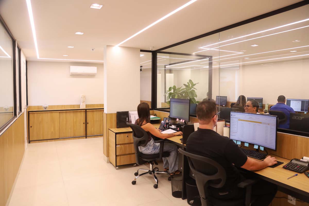 Nova sede administrativa do Grupo Moreira Cabral, recentemente inaugurada no Posto da Linha Vermelha. (Foto Alle Tavares)