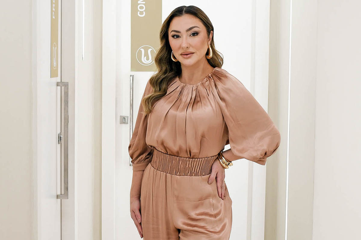 A dermatologista Lívia Suisso diz que, hoje, a proposta é cuidar da pele como um todo, buscando mais viço, uniformidade, firmeza e uma aparência saudável, sem perder a naturalidade. (Foto Alle Tavarres)