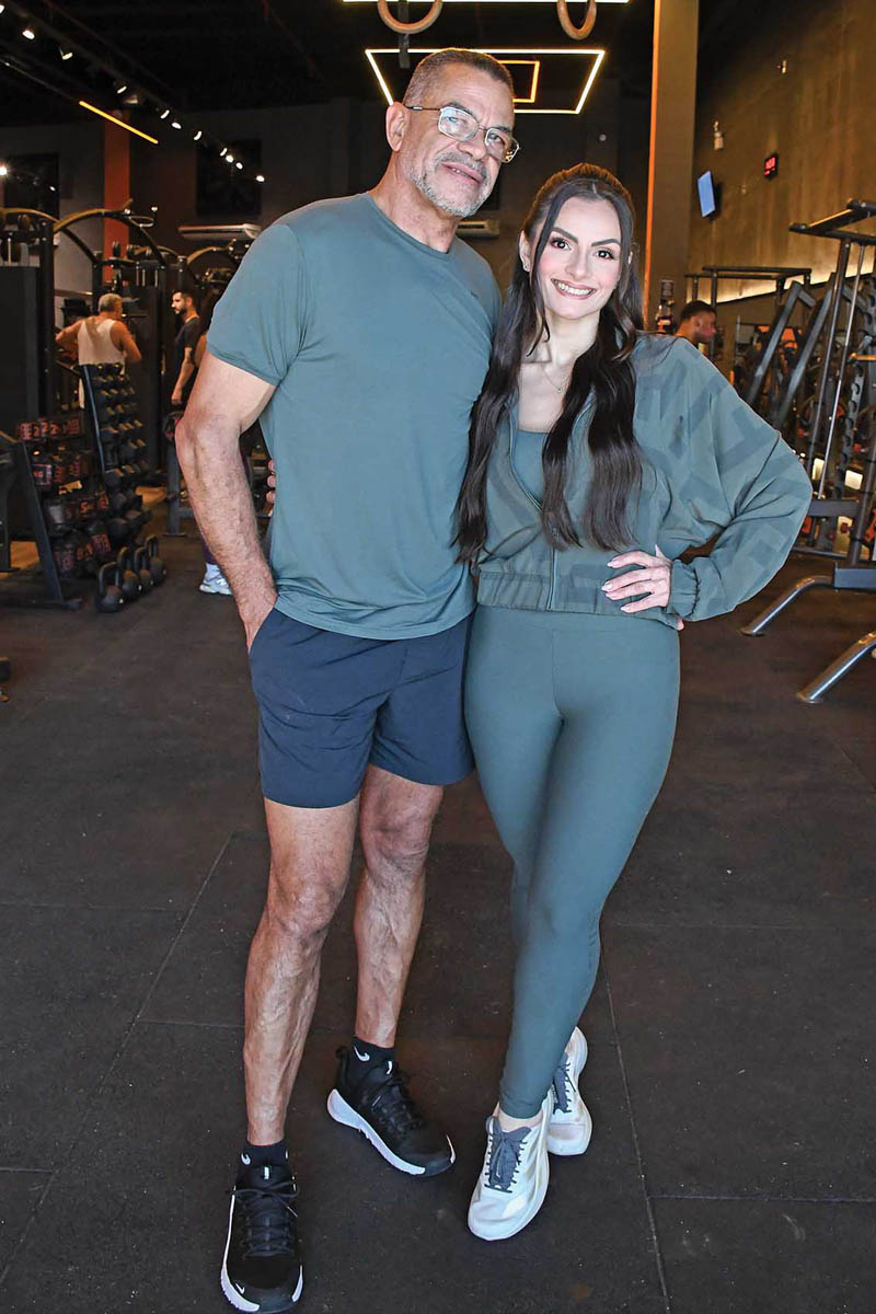 Para o casal Daniela Santos e Julio Oliveira, as roupas da LIVE! Não vestem apenas o atleta; vestem a pessoa que existe além do treino. (Foto Alle Tavares)