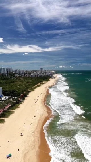 Instagram post from divercidadesmacae. This post is in position 2.